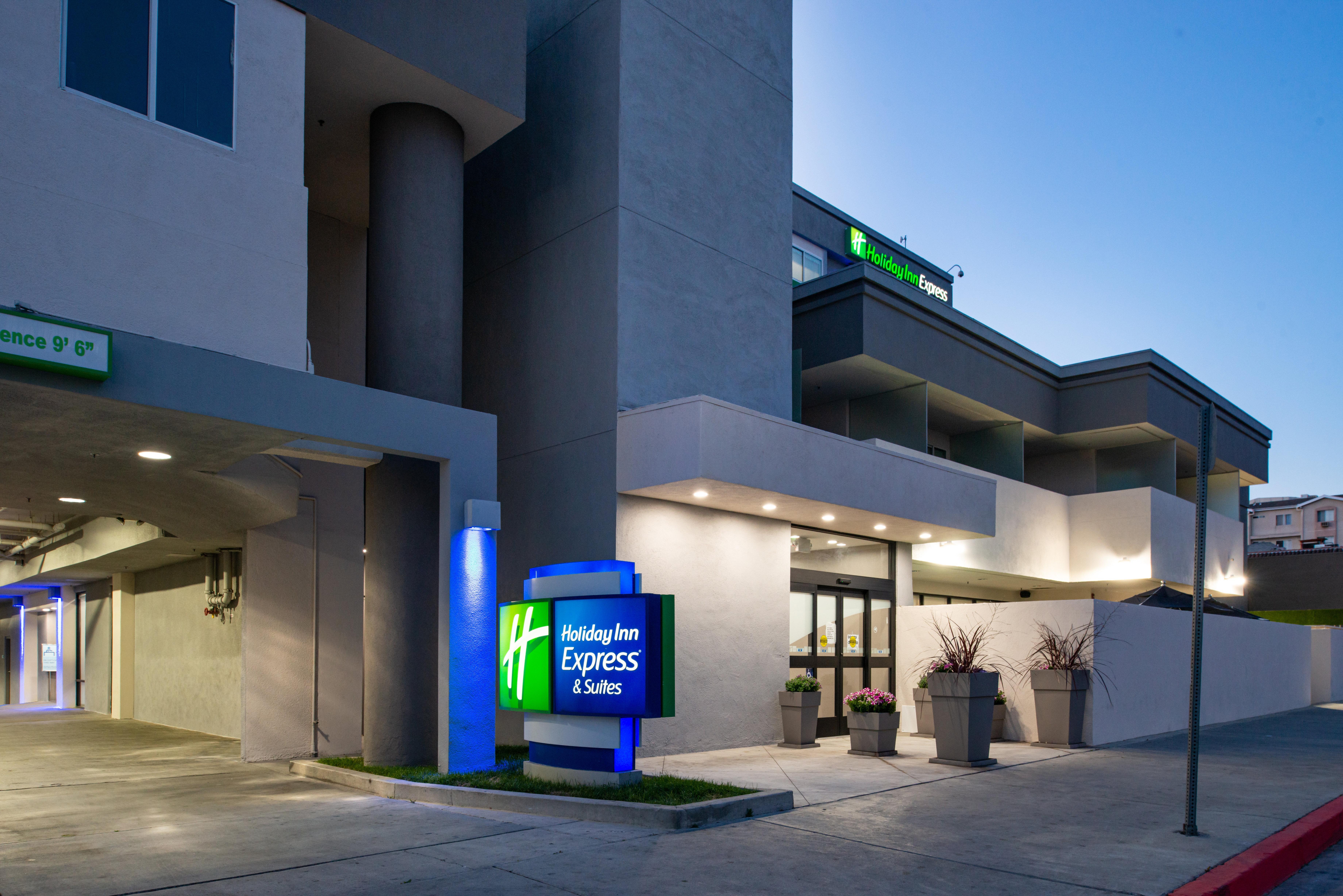 Holiday Inn Express Los Angeles Downtown West, An Ihg Hotel Exterior photo