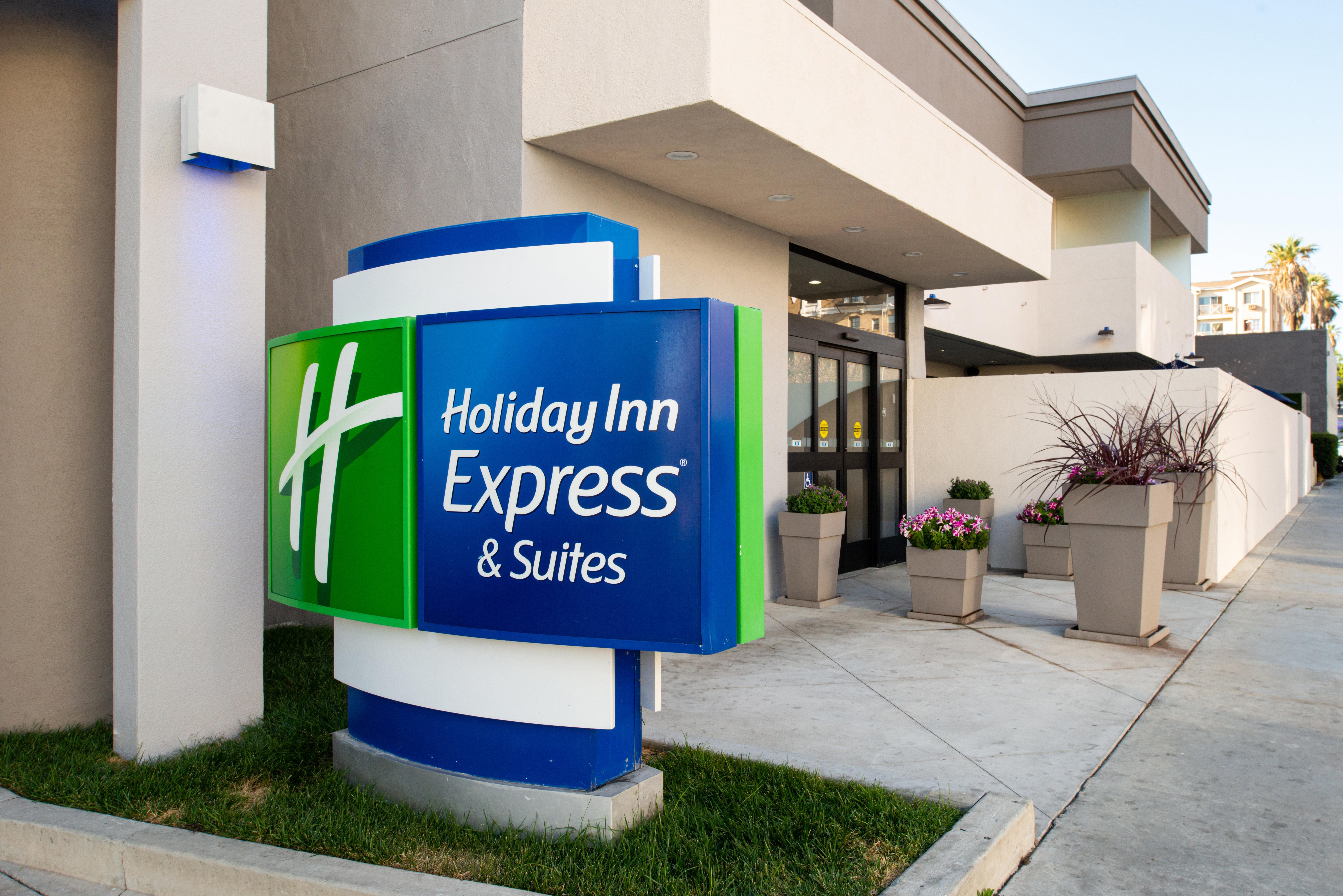 Holiday Inn Express Los Angeles Downtown West, An Ihg Hotel Exterior photo